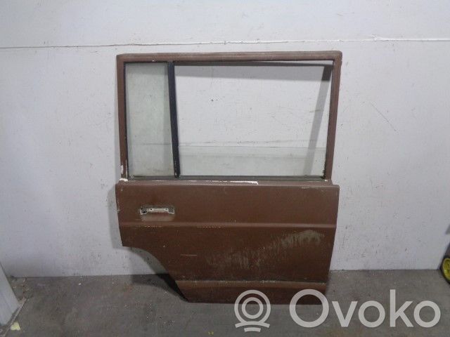 Nissan Patrol 260 Tür hinten