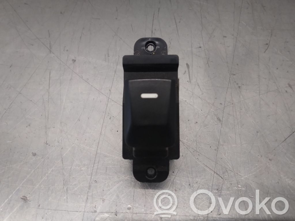 KIA Rio Interruptor del elevalunas eléctrico