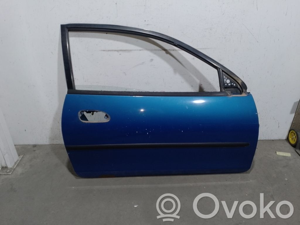 Mazda 323 Puerta delantera 