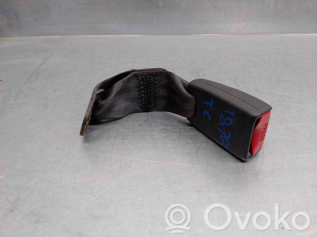 Mazda 323 Bridă fixare centură de siguranță spate 