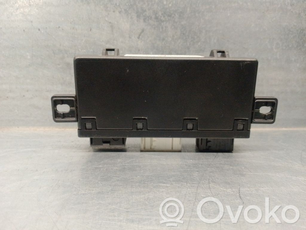 BMW 5 E39 Kiti valdymo blokai/ moduliai 