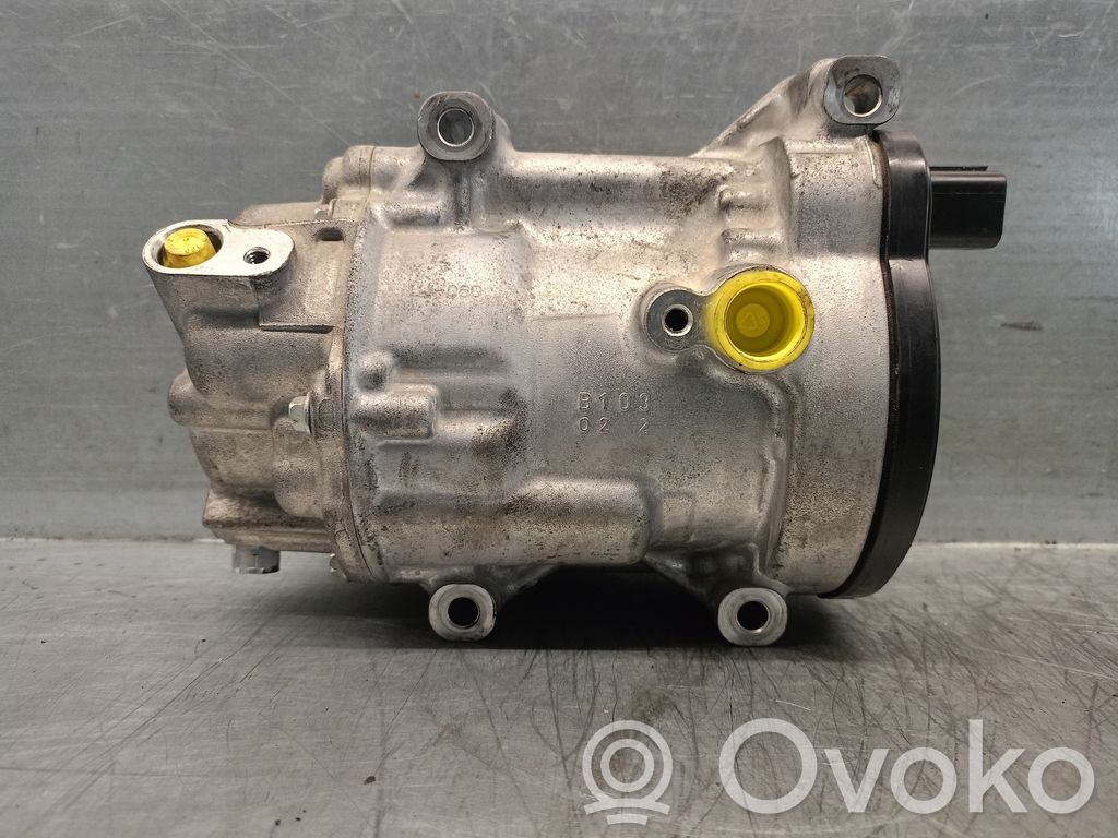 Toyota Yaris Kompresor / Sprężarka klimatyzacji A/C 
