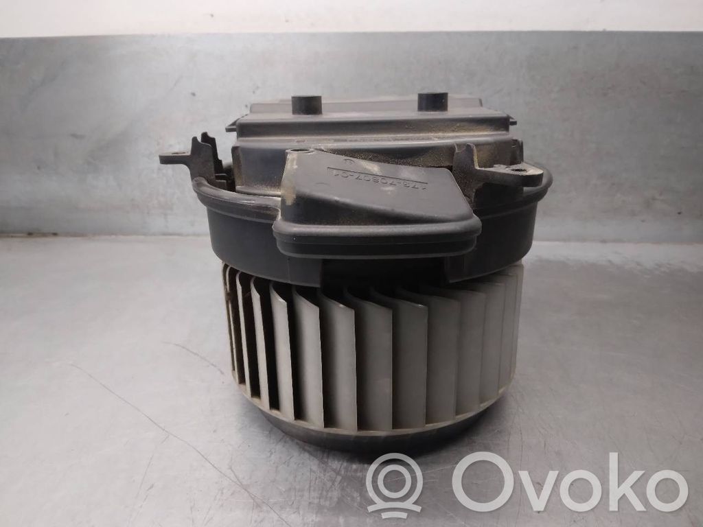 Audi A6 C7 Pečiuko ventiliatorius/ putikas