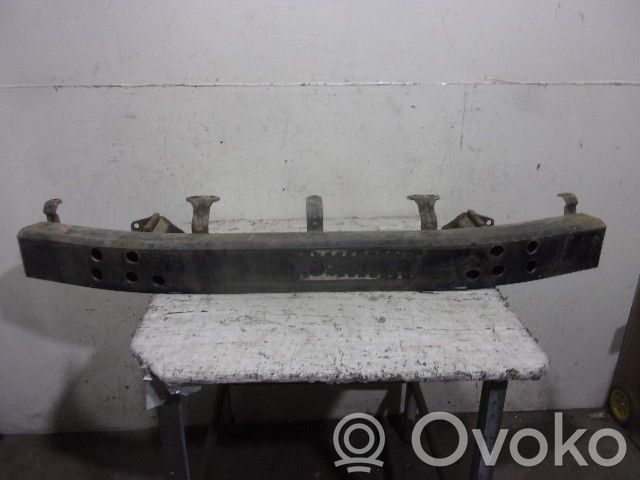 Toyota Land Cruiser (J150) Soporte del parachoques delantero 