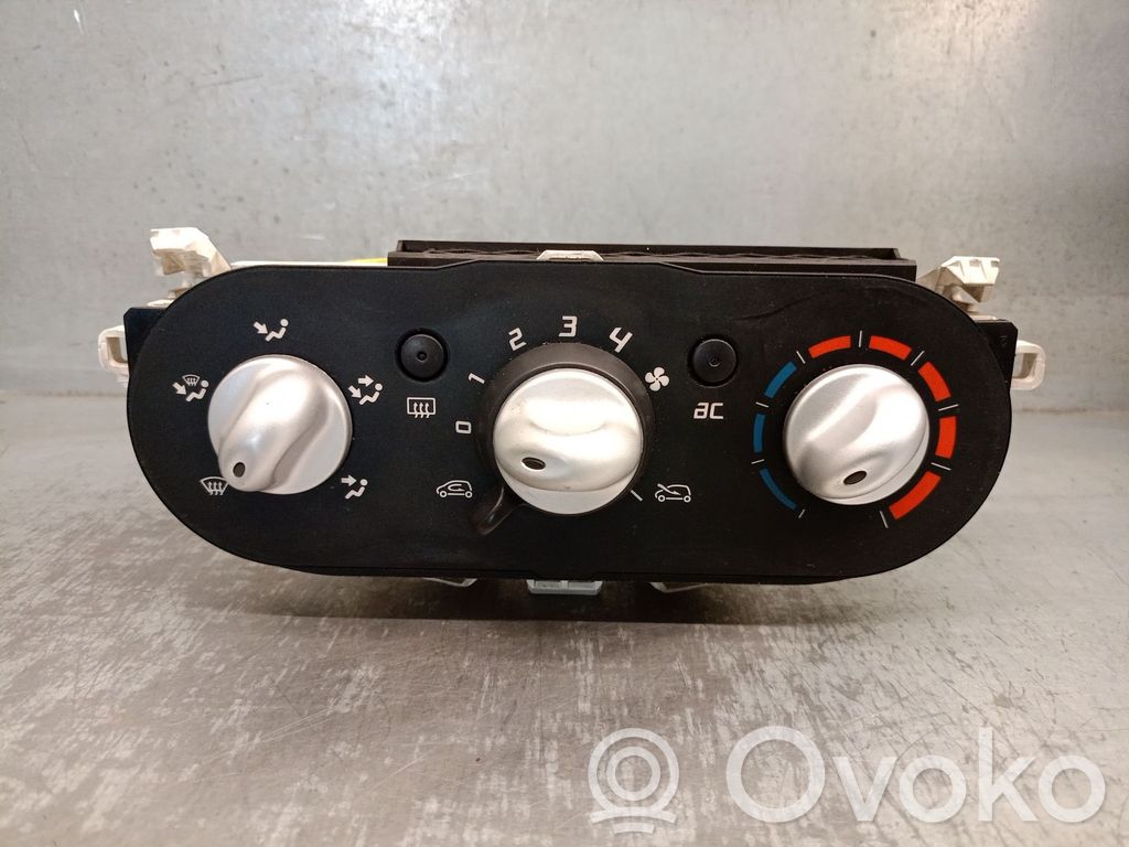 Renault Twingo II Unidad de control/módulo del aire acondicionado 