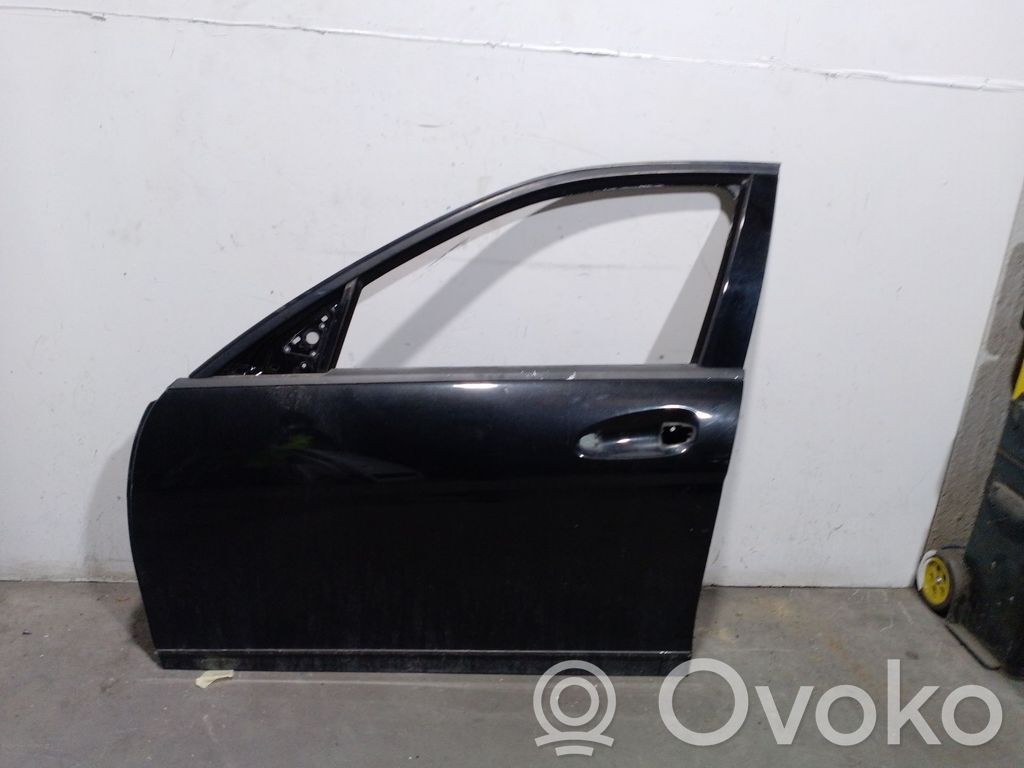 Mercedes-Benz C W203 Drzwi przednie 