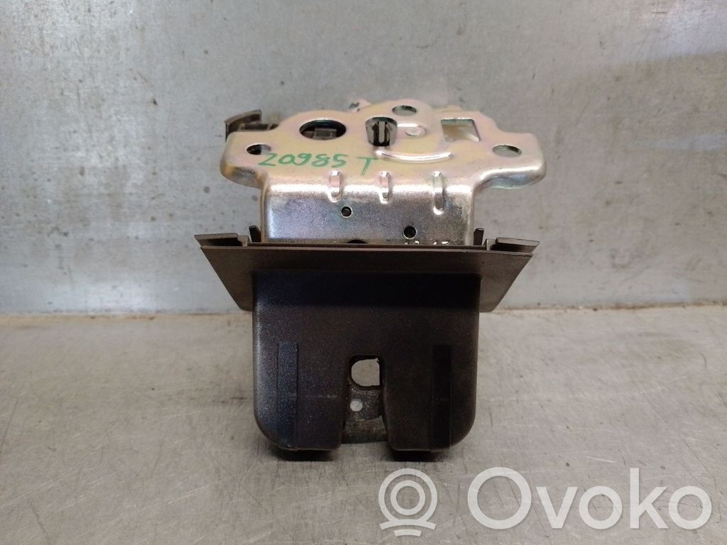 Skoda Octavia Mk3 (5E) Tailgate lock latch