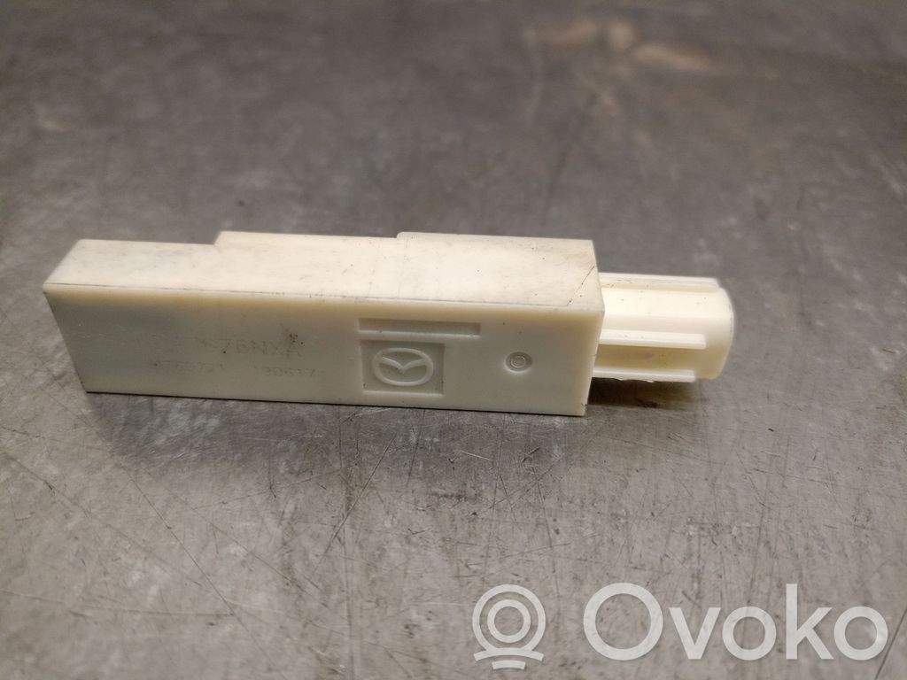Mazda CX-30 Antenna autoradio
