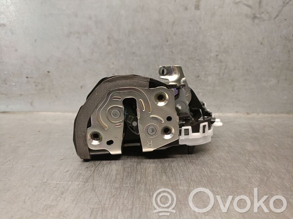 Toyota Yaris XP210 Rear door lock 
