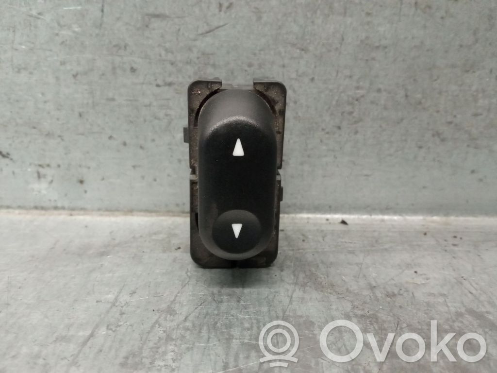 Land Rover Freelander Interrupteur commade lève-vitre 