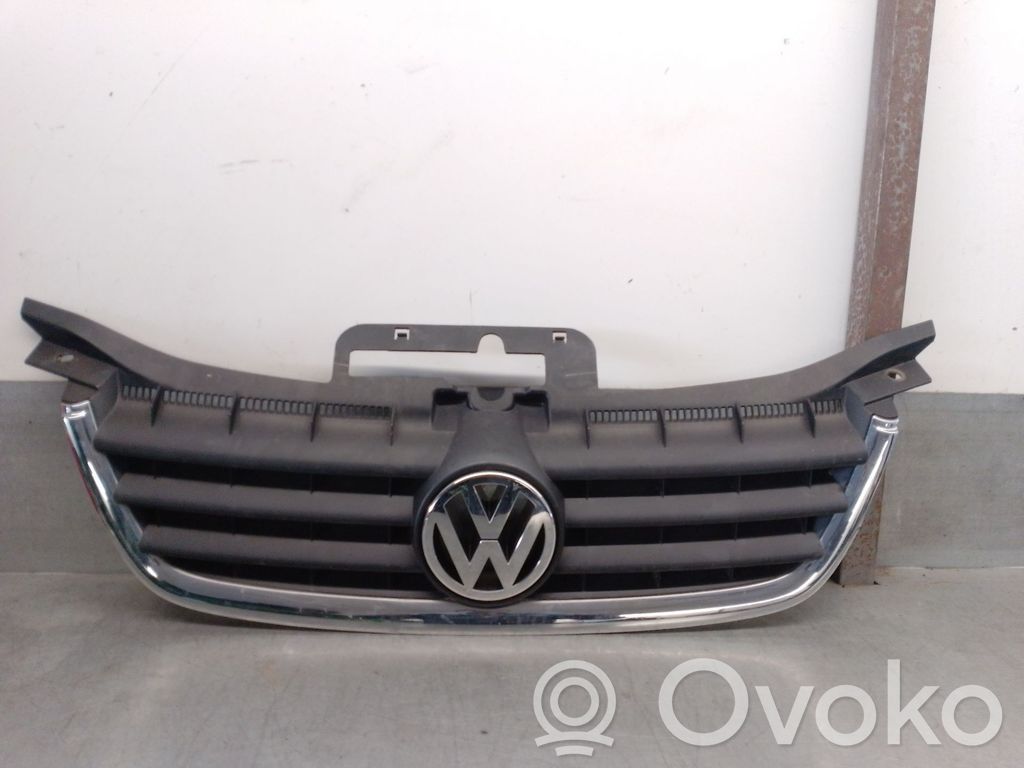 Volkswagen Touran I Передняя решётка радиатора 