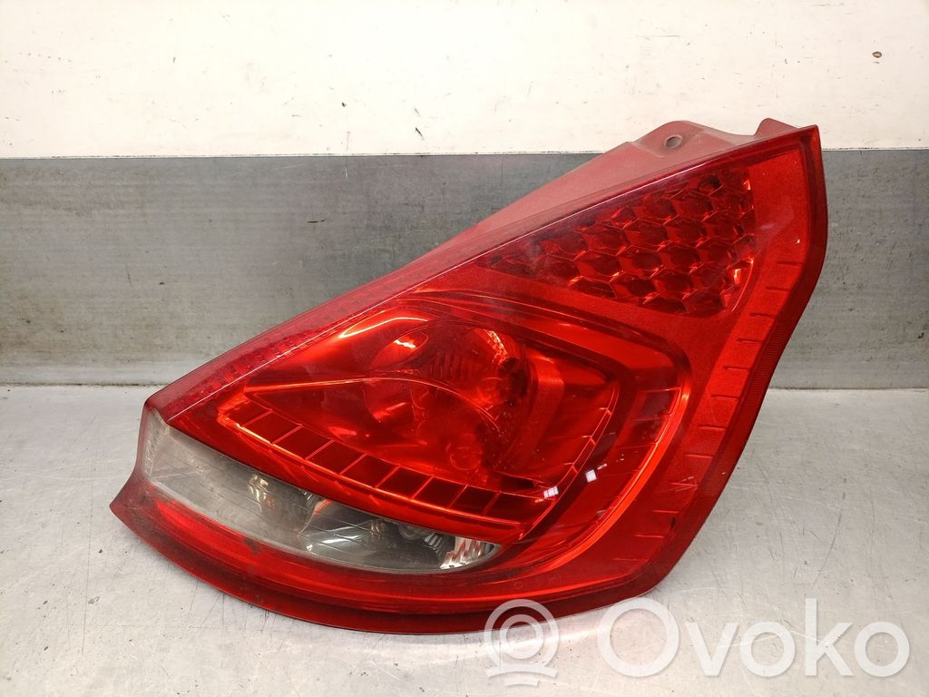 Ford Fiesta Lampa tylna 