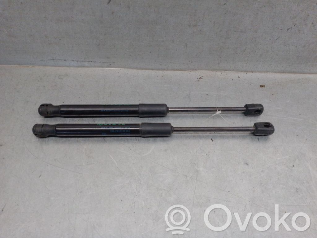 Audi A6 C7 Amortiguador/puntal del capó/tapa delantero 