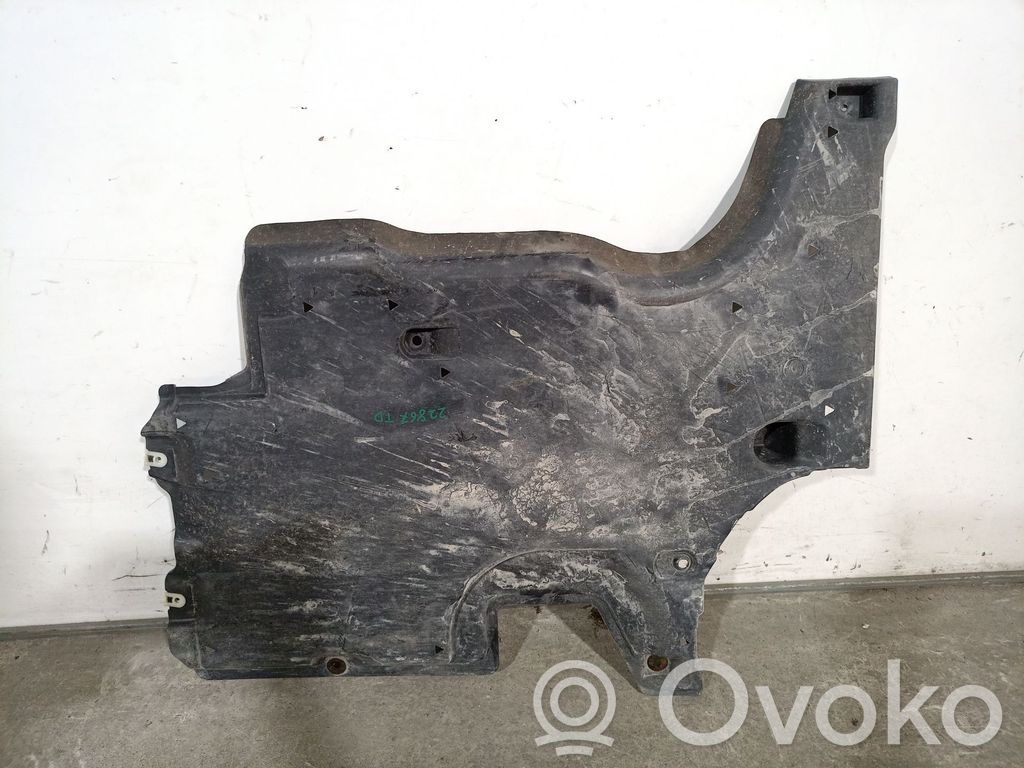 BMW 5 G30 G31 G38 Cache de protection sous moteur 