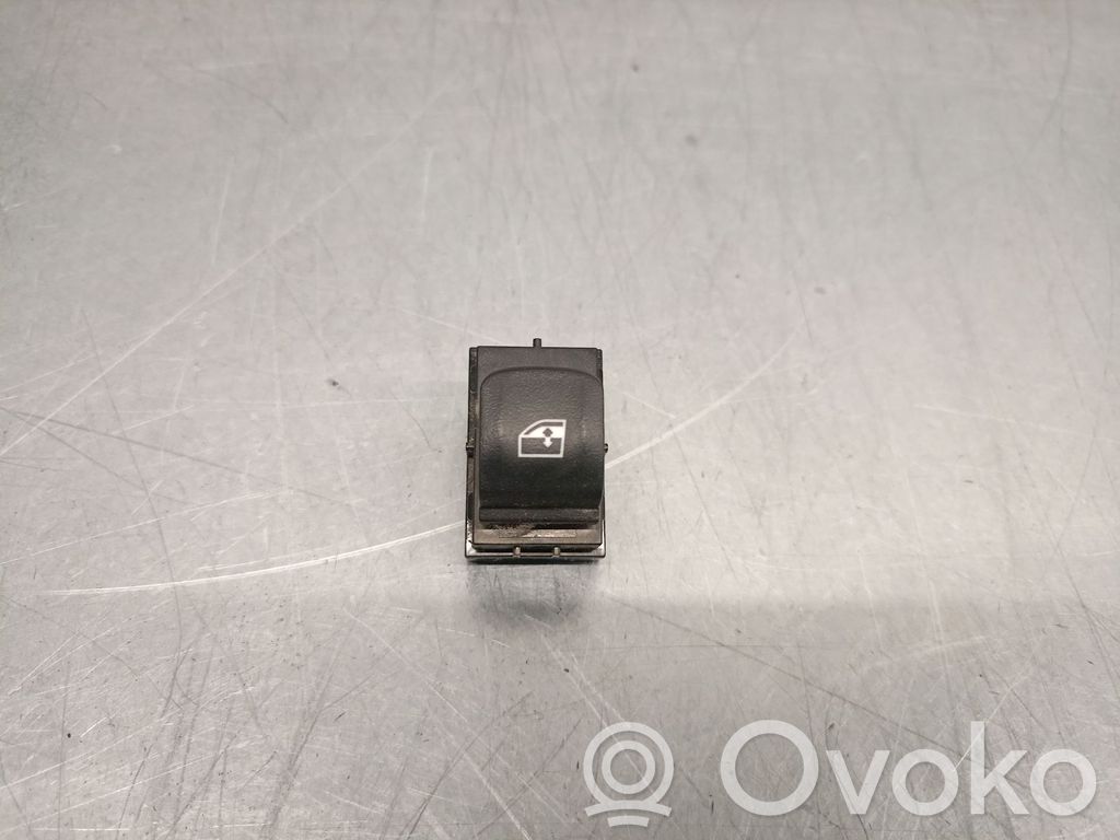 BMW 5 G30 G31 G38 Przyciski szyb