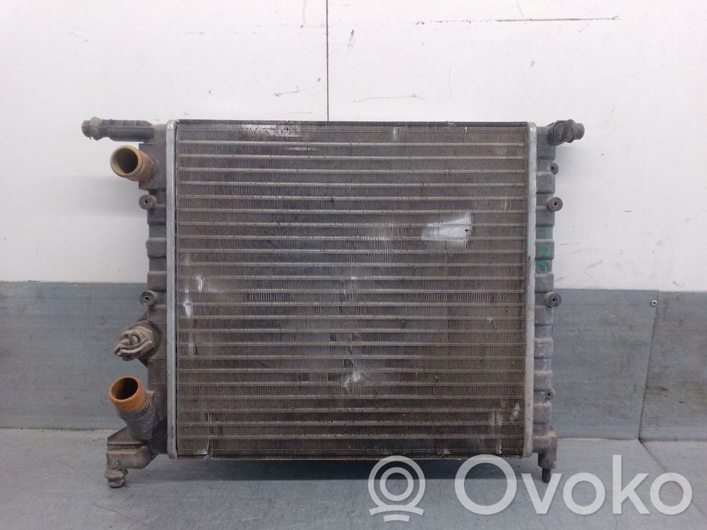 Renault Clio I Radiateur de refroidissement