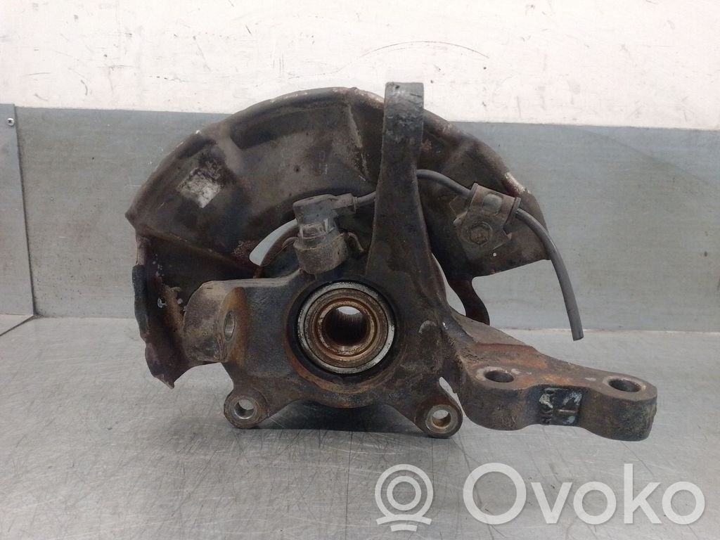 Hyundai Coupe Achsschenkel vorne