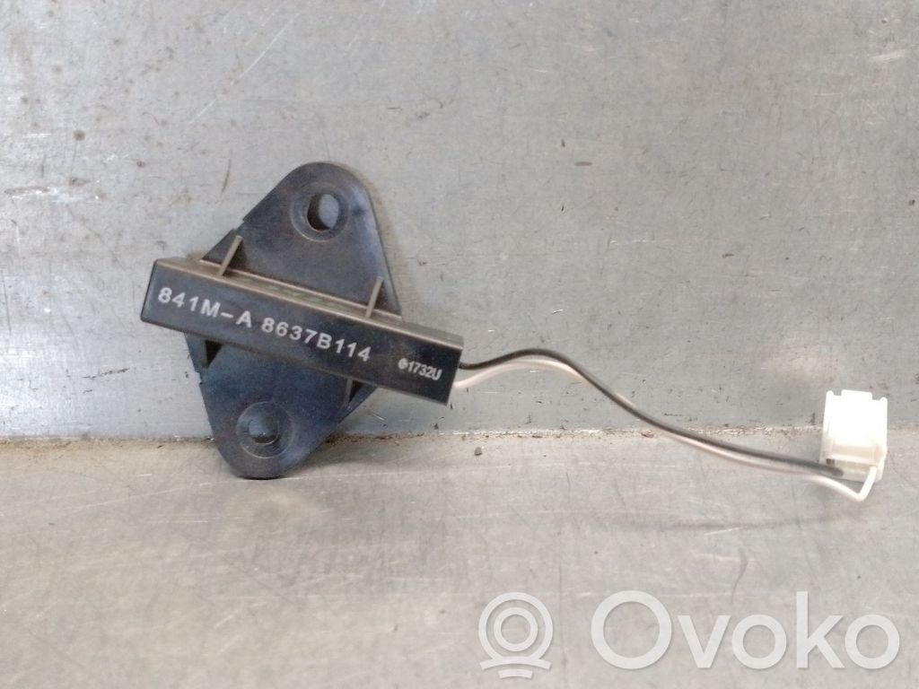 Mitsubishi Outlander Antena radiowa 