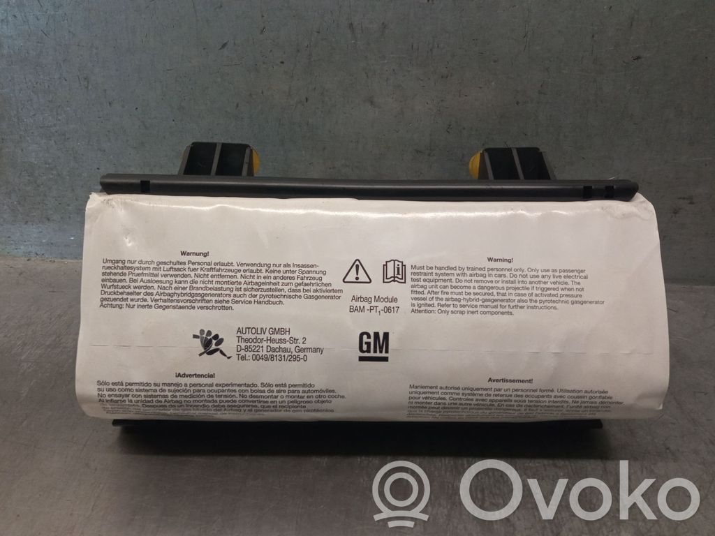 Opel Meriva A Sivuturvatyyny 