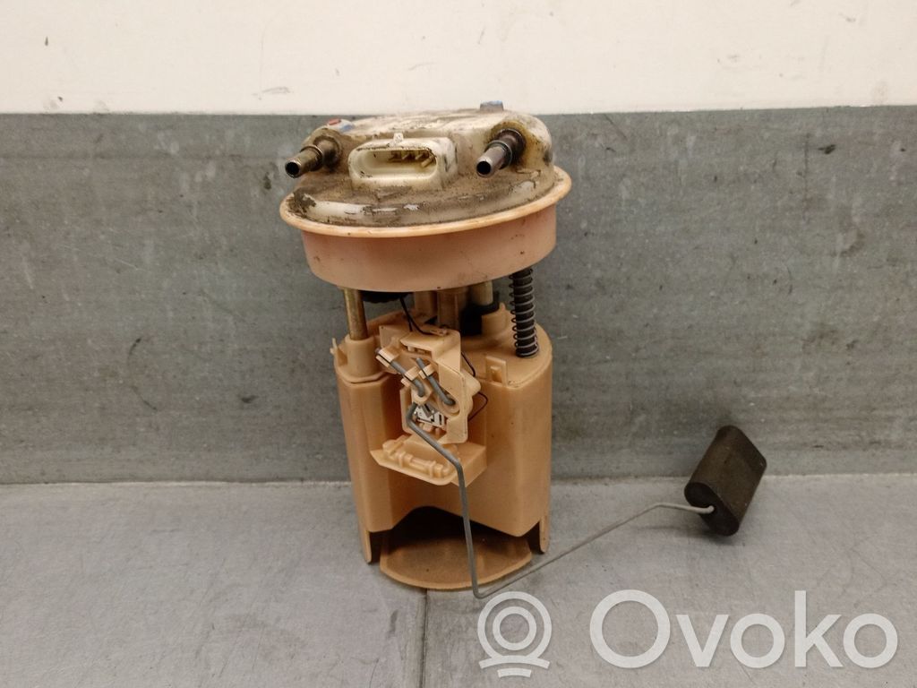 Volvo S40, V40 Pompe à carburant 