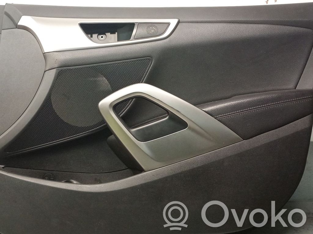 Hyundai Veloster Rivestimento del pannello della portiera anteriore