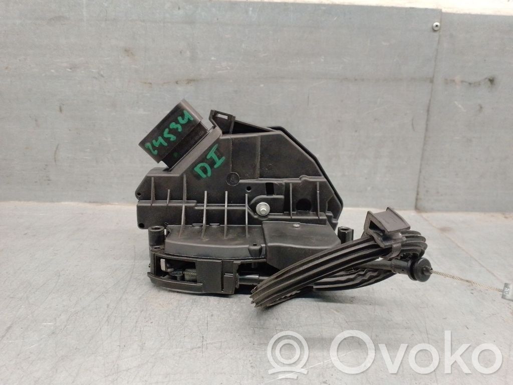 Ford Transit Courier Zamek drzwi przednich 