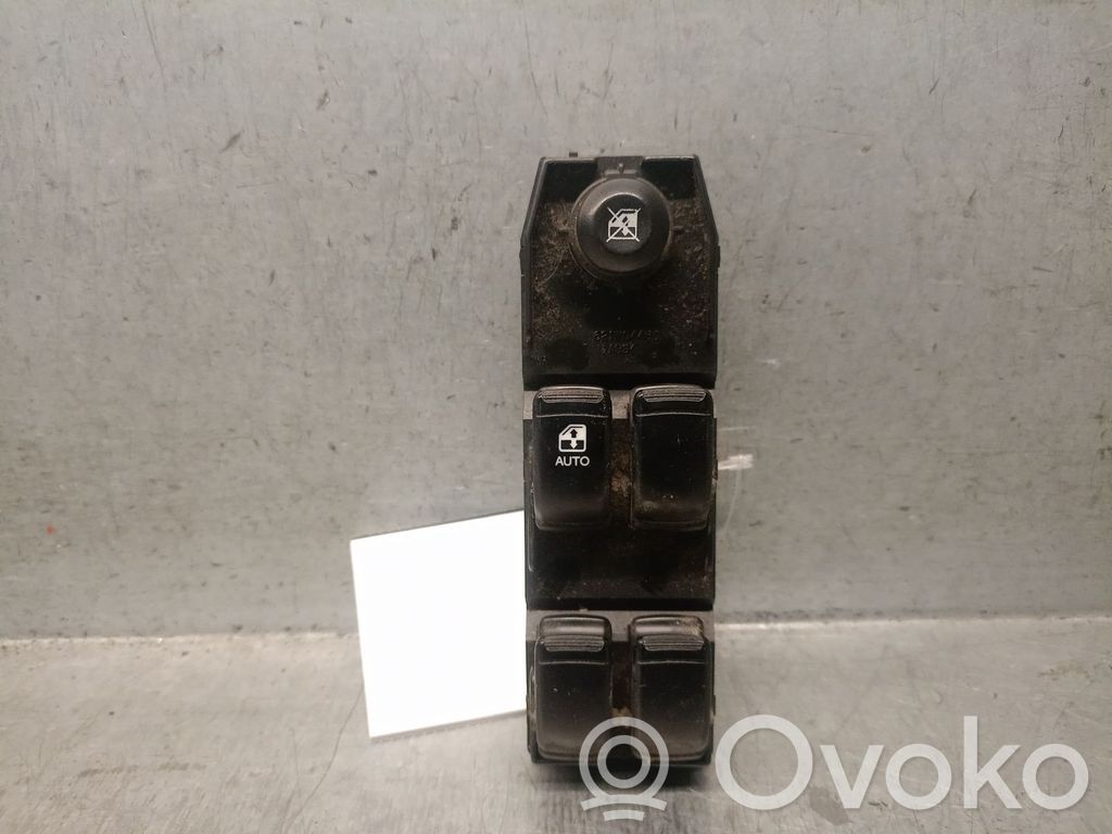 Daewoo Nubira Interrupteur commade lève-vitre 