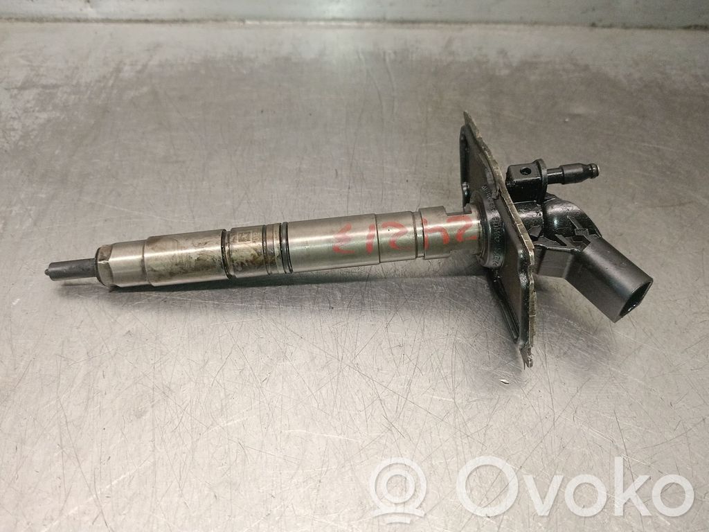 Audi A6 S6 C6 4F Polttoainesuutin 