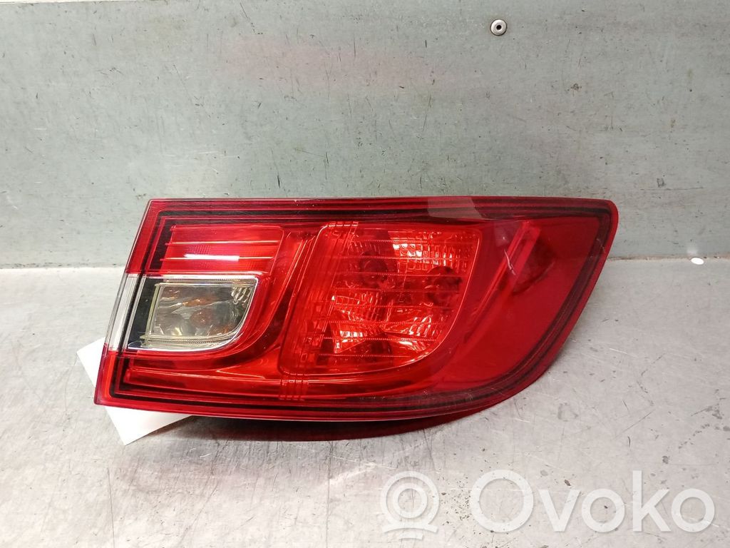Renault Clio IV Galinis žibintas kėbule 
