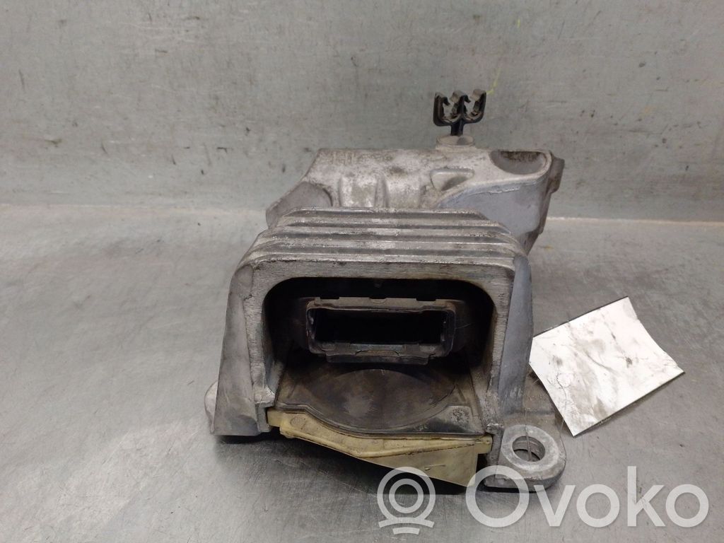 Renault Megane III Dzinēja spilvens 