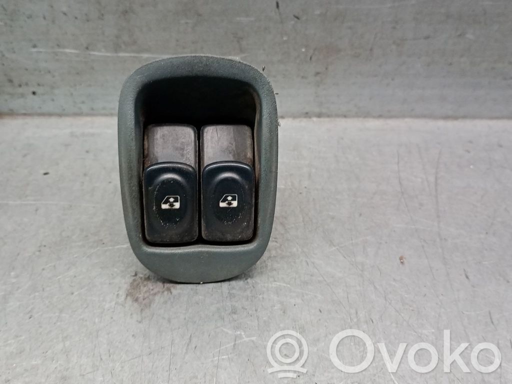 Renault Megane I Comutator comandă geamuri electrice 