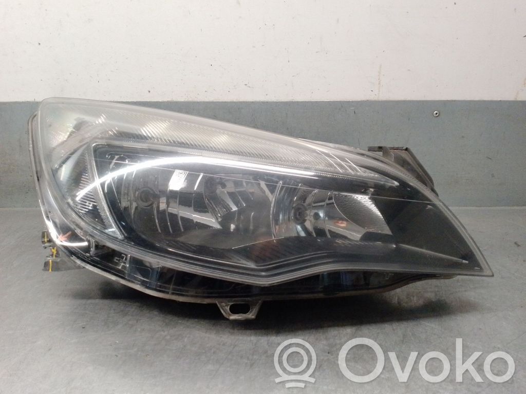 Opel Astra J Phare frontale