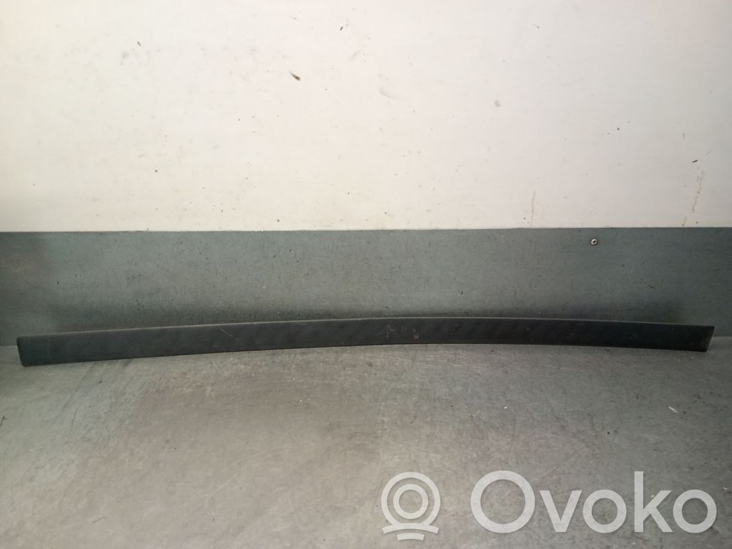 Opel Combo C Moldura del panel