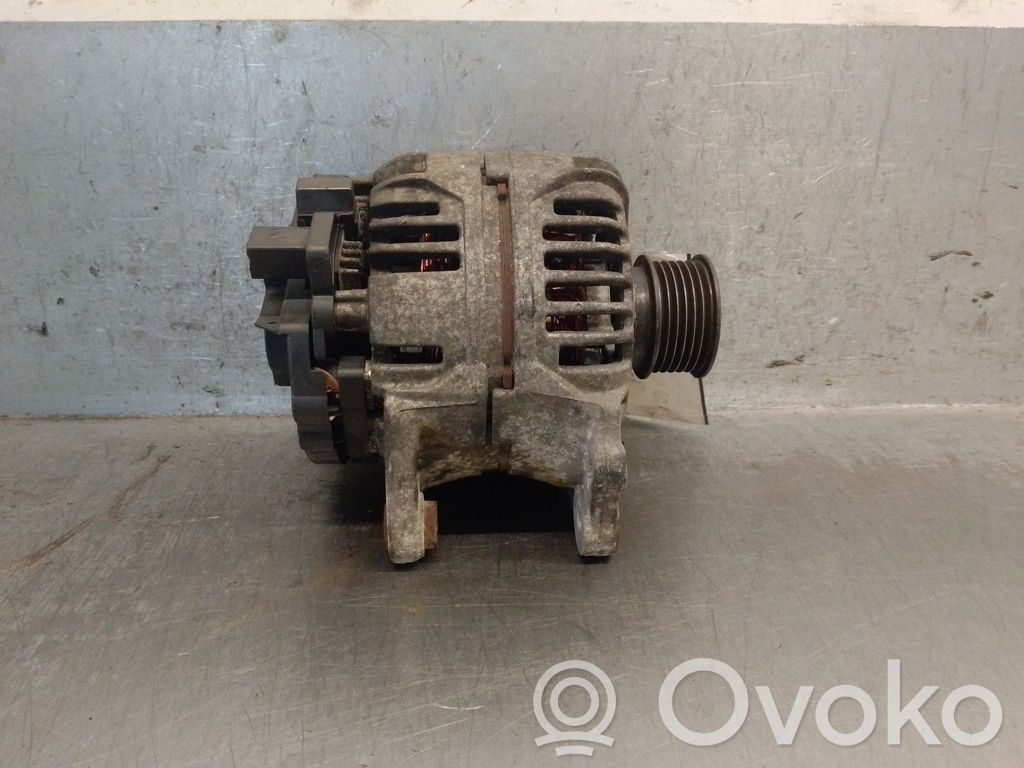 Volkswagen Polo III 6N 6N2 6NF Alternador