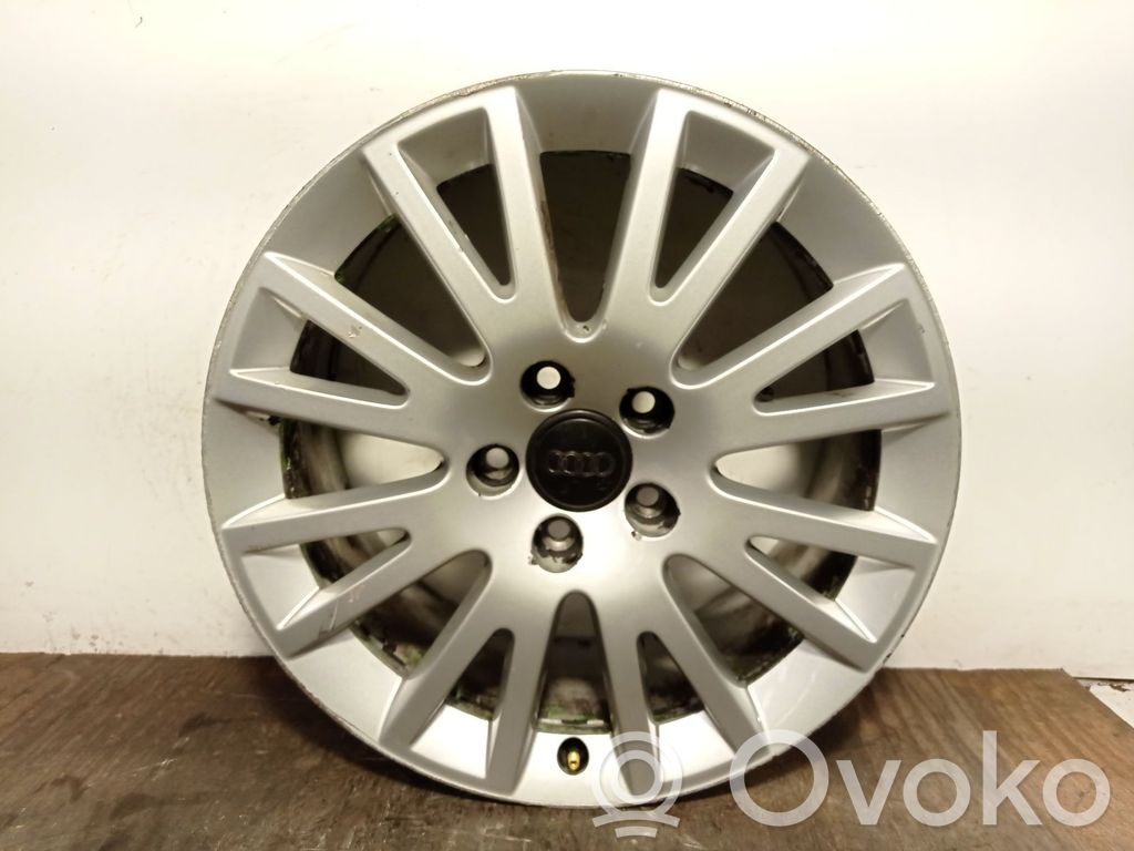 Audi A3 S3 8P Jante alliage R18 