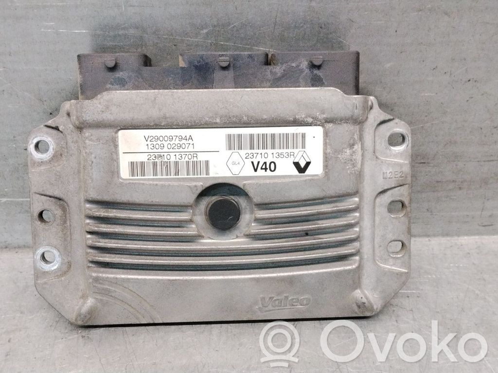 Renault Megane III Calculateur moteur ECU 