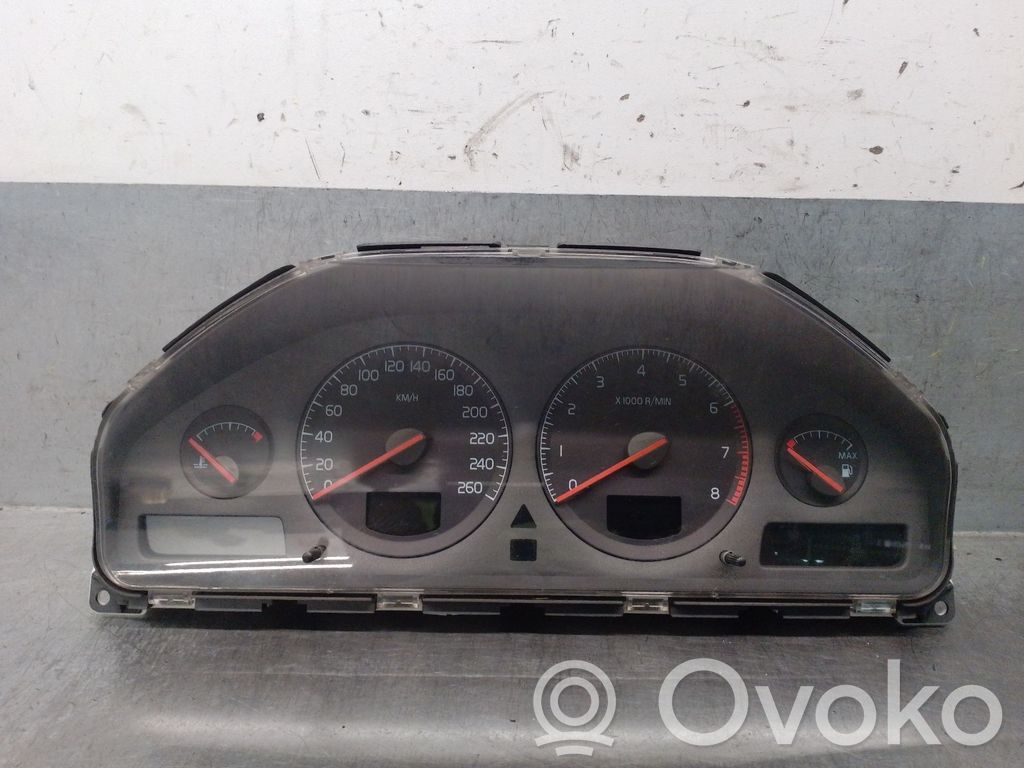 Volvo V70 Licznik / Prędkościomierz 