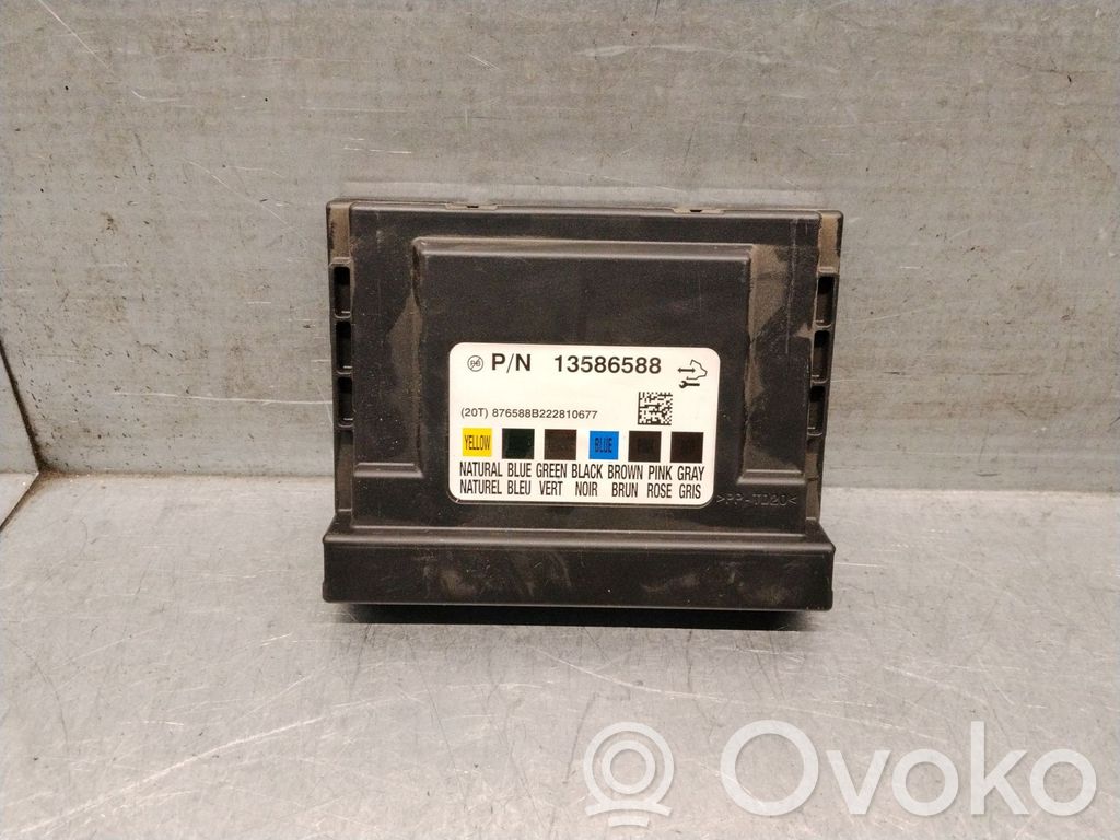 Opel Zafira B Muut ohjainlaitteet/moduulit 