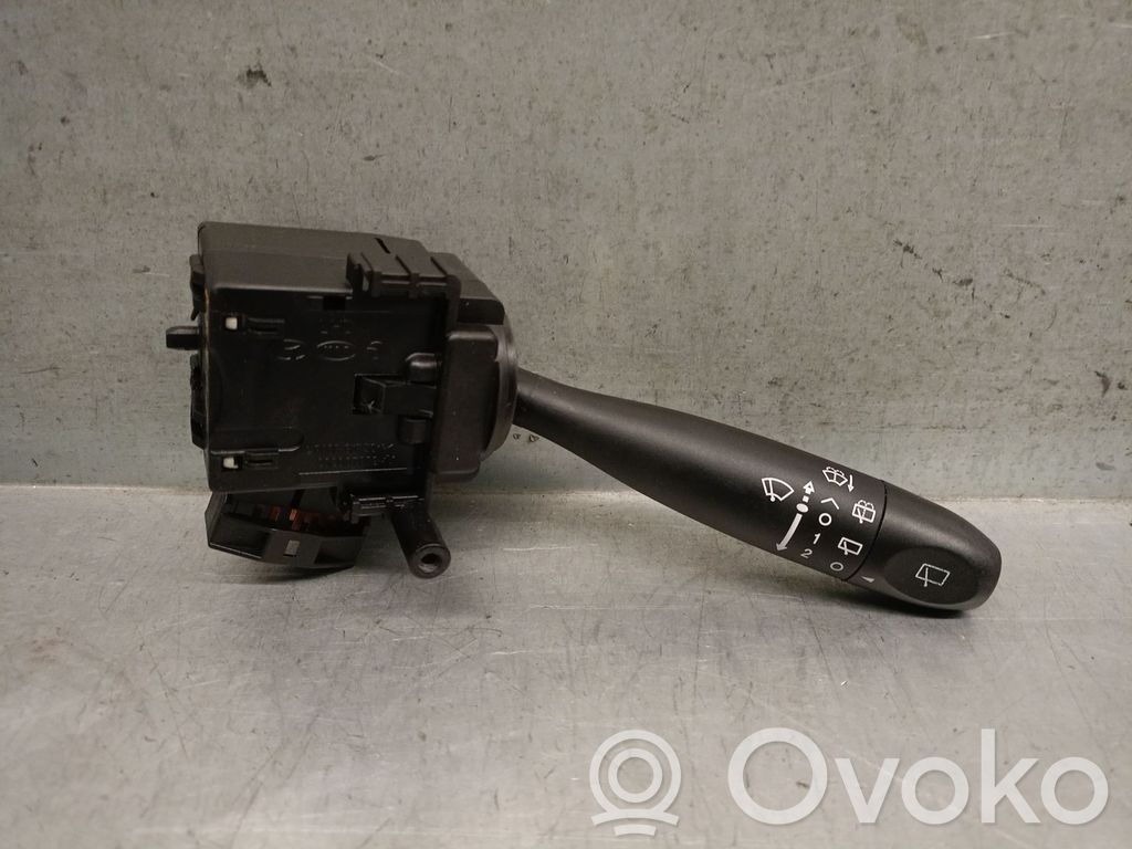 Hyundai i10 Schalter Hebel Scheibenwischer 