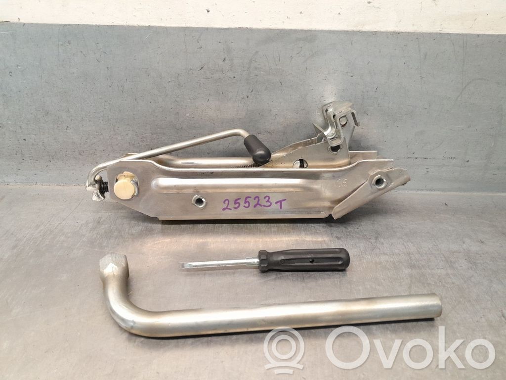 Audi A3 S3 8L Cric di sollevamento