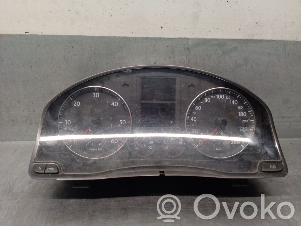 Volkswagen Golf SportWagen Vitezometru (grup de instrumente) 