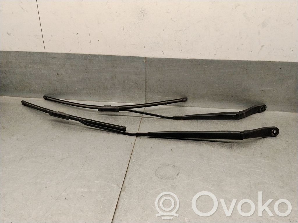 Peugeot Expert Wischerarm vorne 