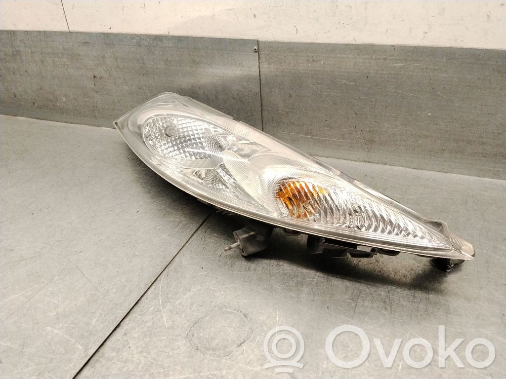 Nissan Juke I F15 Phare frontale