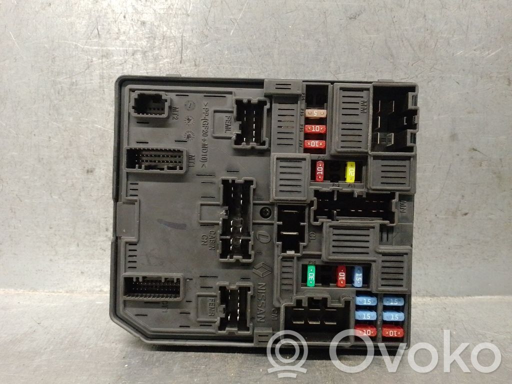 Nissan Qashqai Fuse box set