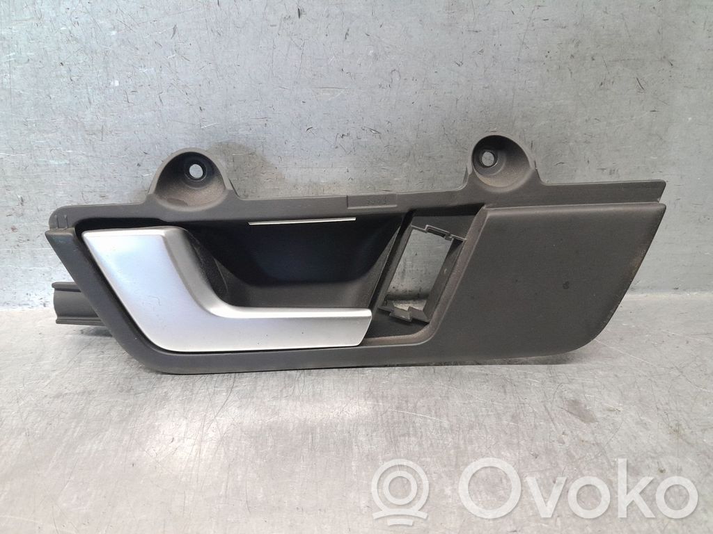 Audi A4 Allroad Manecilla interna puerta delantera 