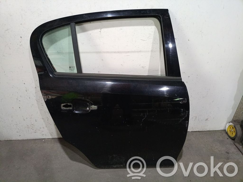 Opel Corsa D Aizmugurējās durvis 