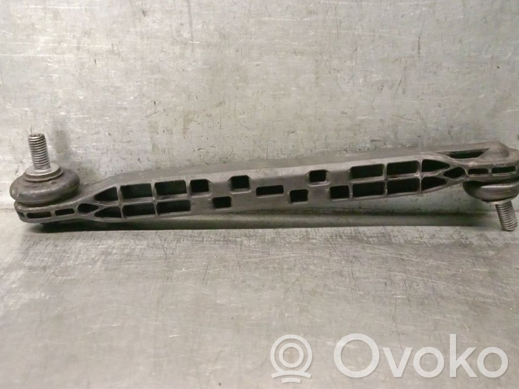 Skoda Kamiq Łącznik stabilizatora przedniego
