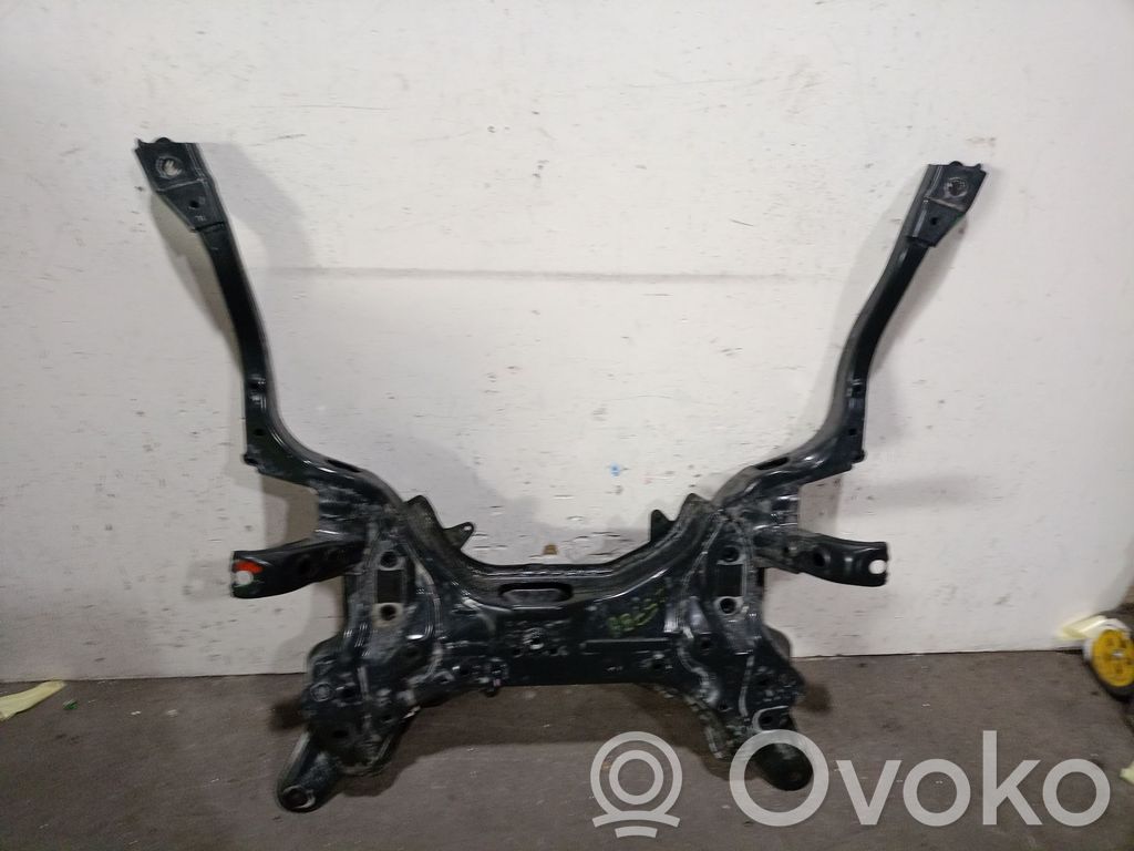 Priekinis traversas   M15A