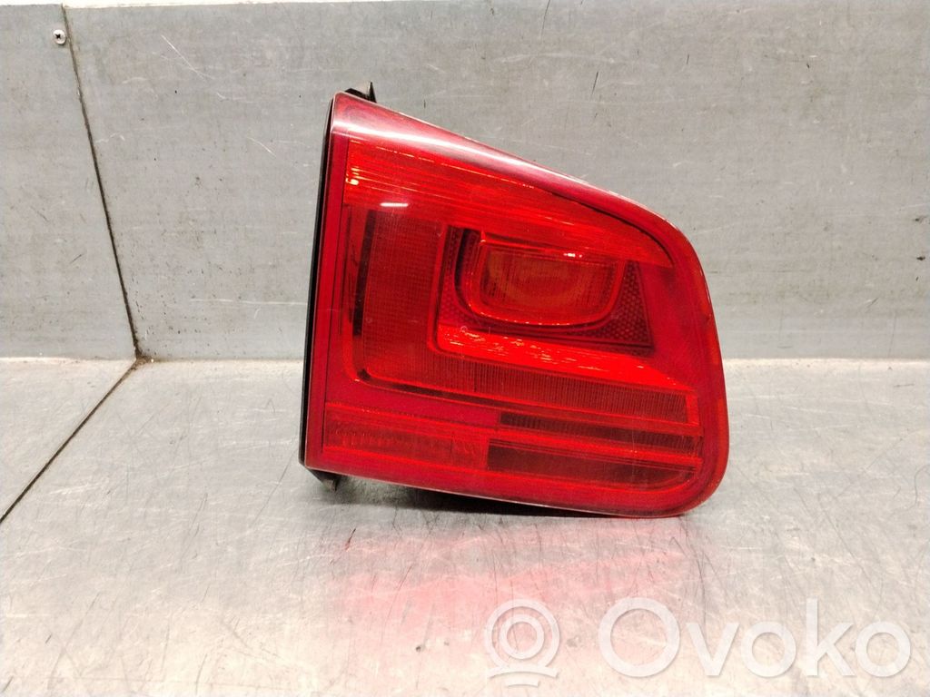 Volkswagen Tiguan Задний фонарь в кузове