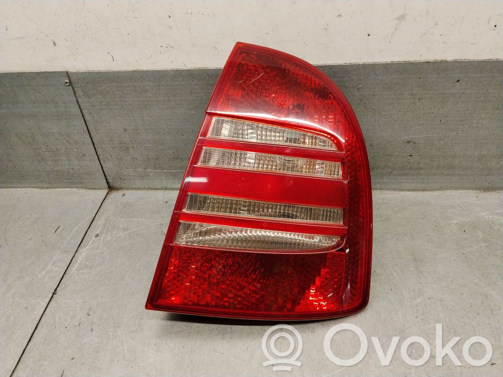 Skoda Superb B5 (3U) Lampa tylna